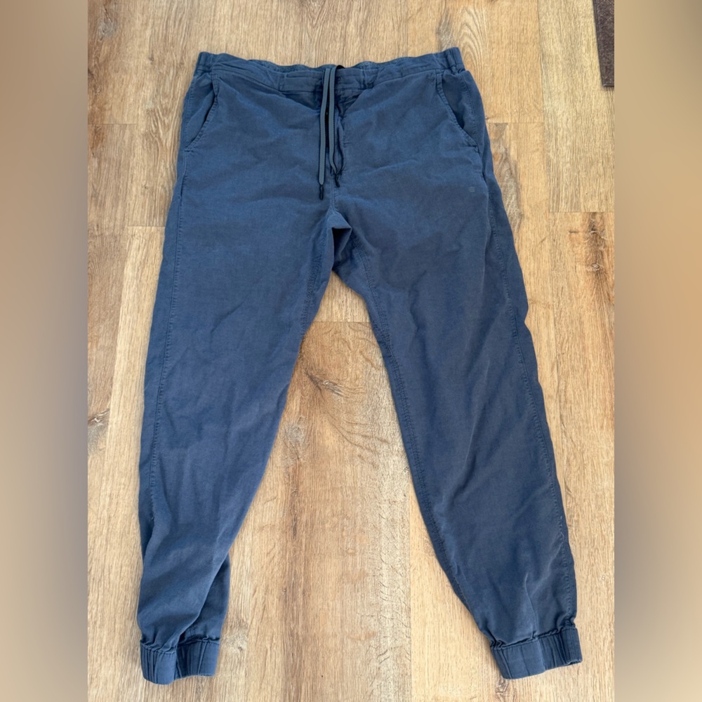 Mack Weldon XL joggers